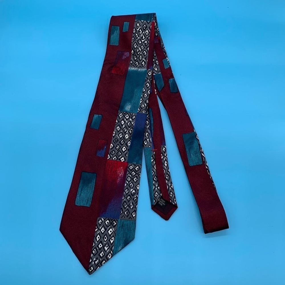 Vintage Bugatti Geometric Pattern Retro Italian Silk Men's Classic Neck Tie